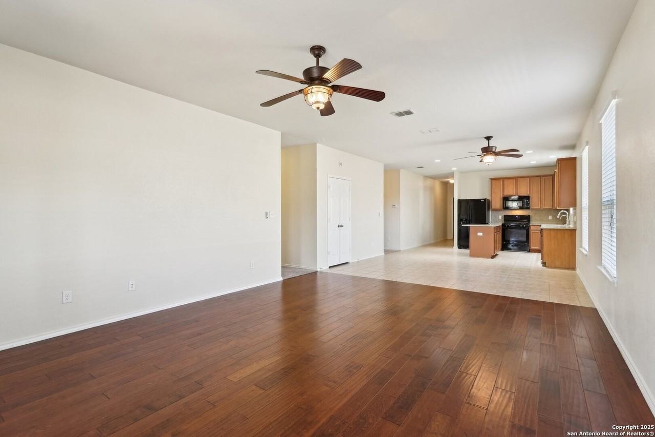 14027 Laurel Br - Photo 6 of 25