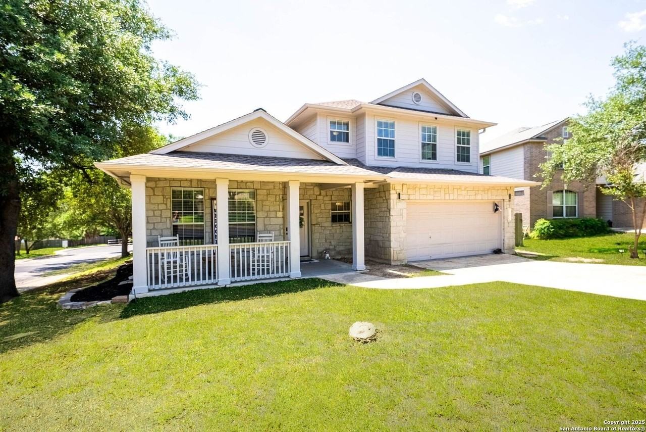 7302 Carriage Bay - Photo 4 of 41