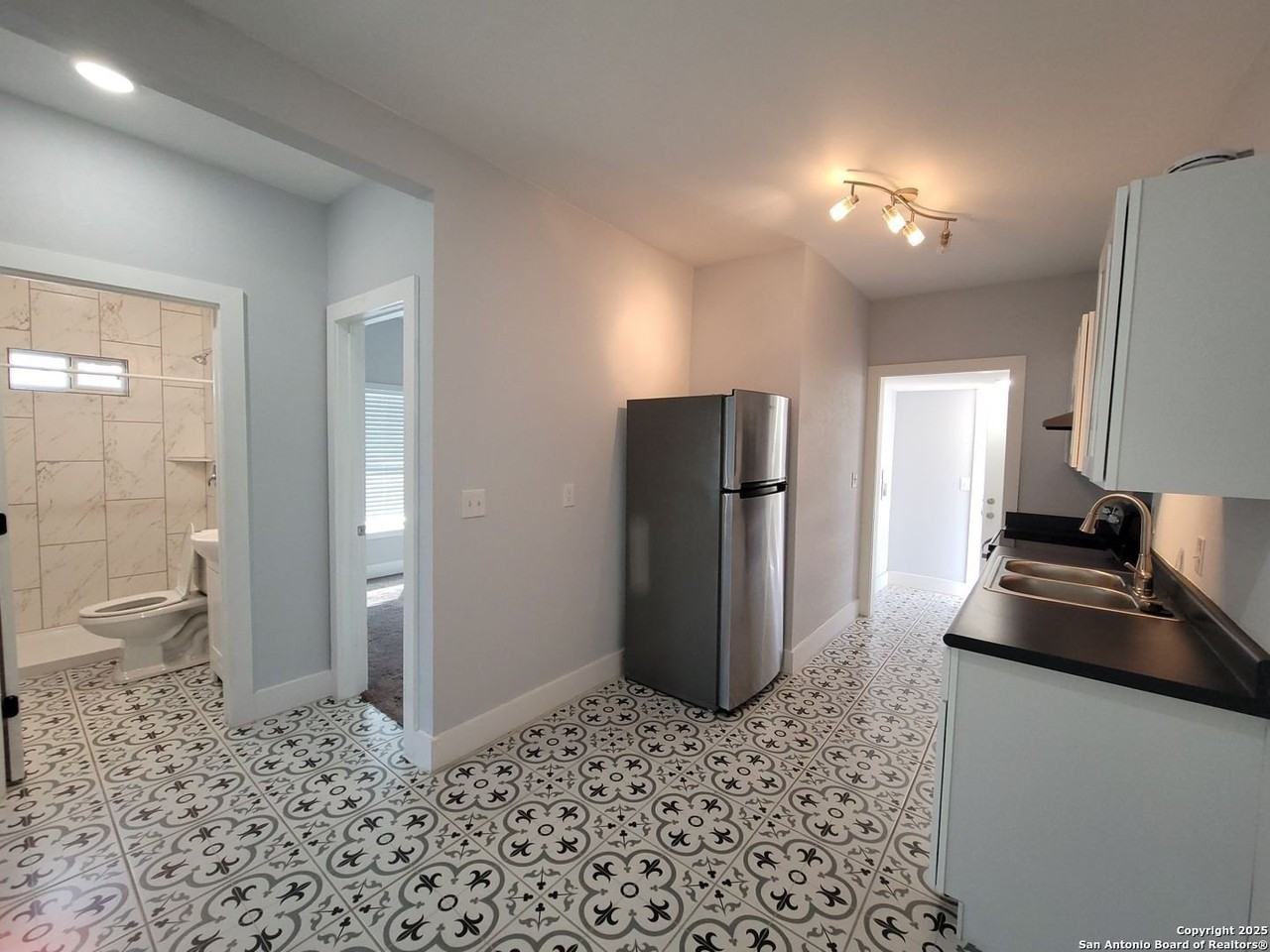 3 University Avenue #3 - Photo 6 of 13