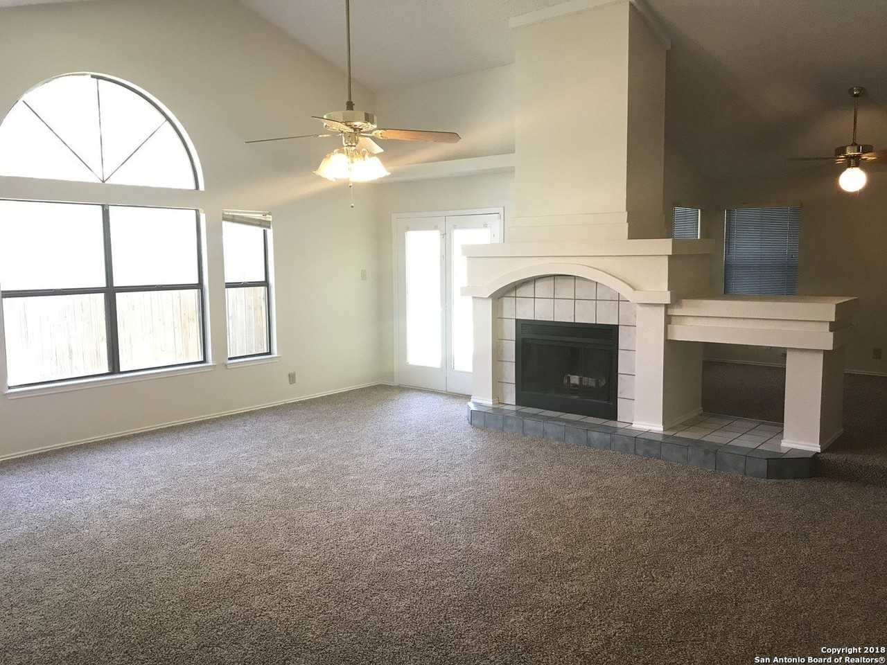 8386 Slippery Rock - Photo 4 of 19