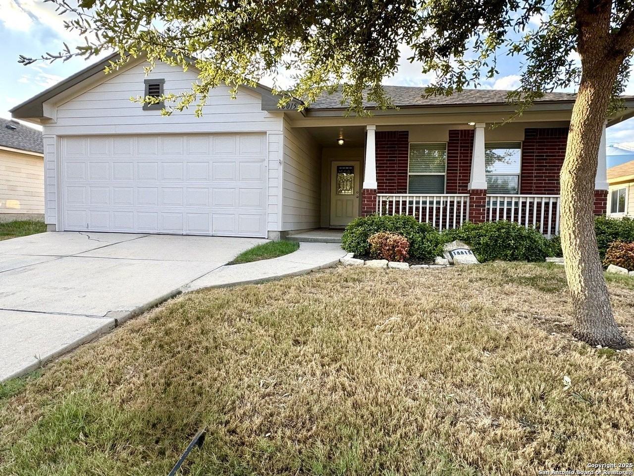 10015 Red Iron Creek