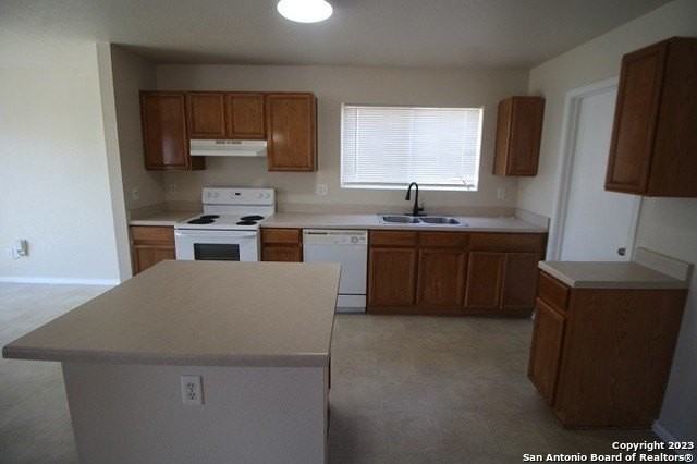 9822 Barhill Bay - Photo 7 of 17