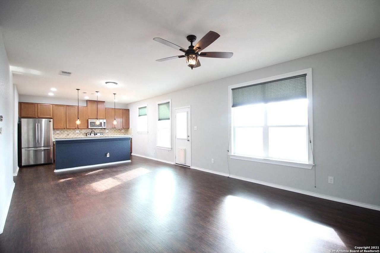 13407 Loma Sierra - Photo 4 of 26