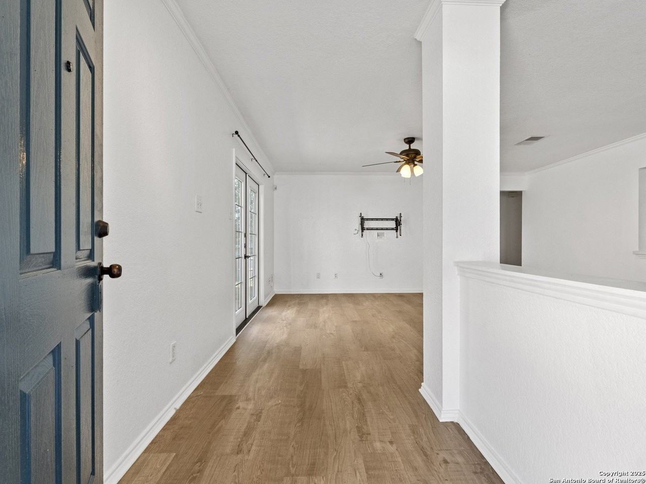 11010 Victors Hill - Photo 5 of 40