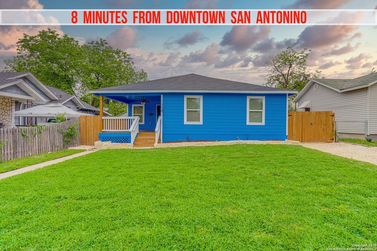 1039 Mckinley Ave - Photo 2 of 42