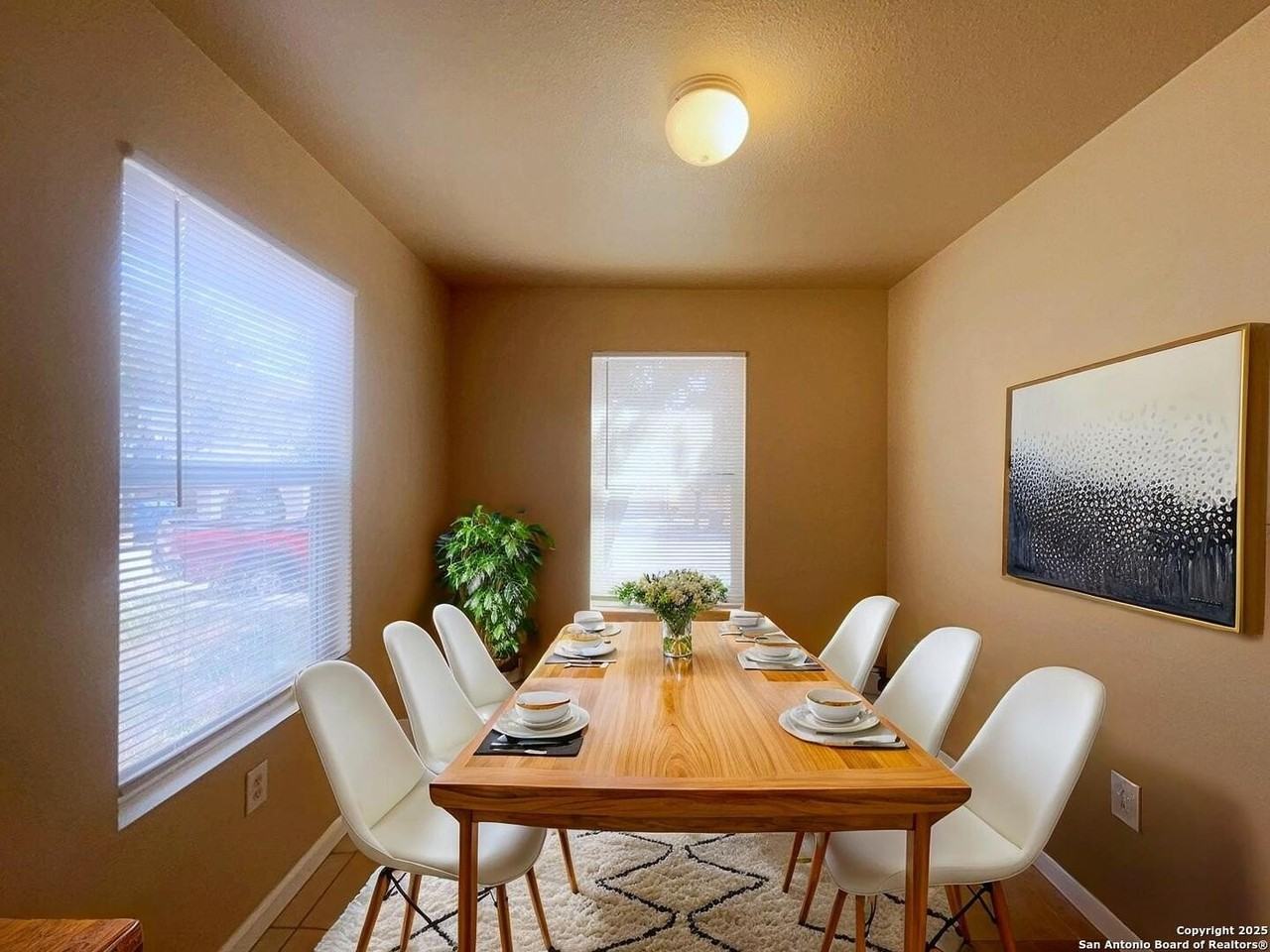 8025 Maverick Climb - Photo 4 of 38