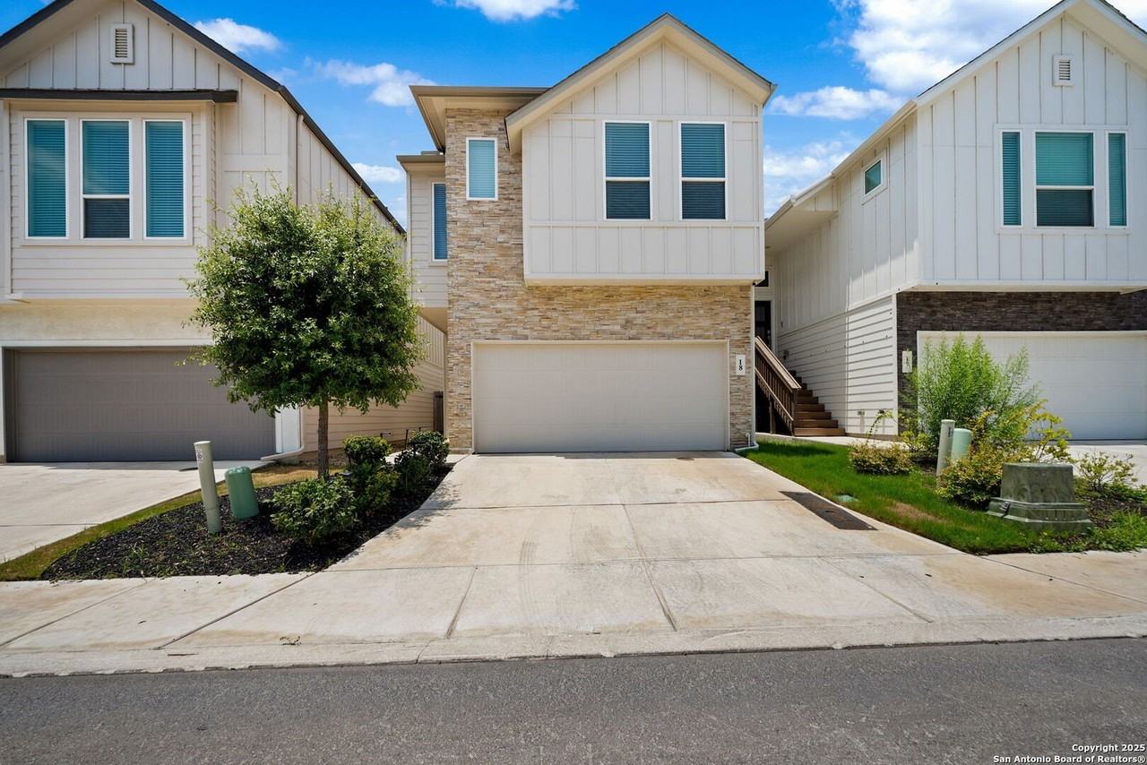 8851 Oakland Road #18