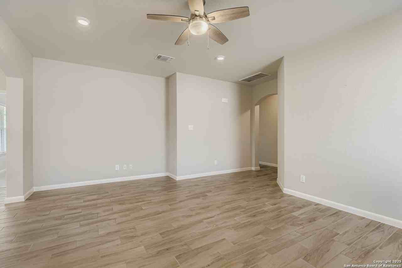 2285 Olive Hill Dr - Photo 6 of 24