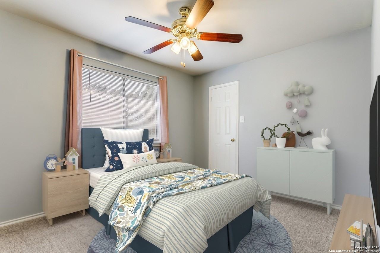 1109 Lauran Park Dr - Photo 6 of 31