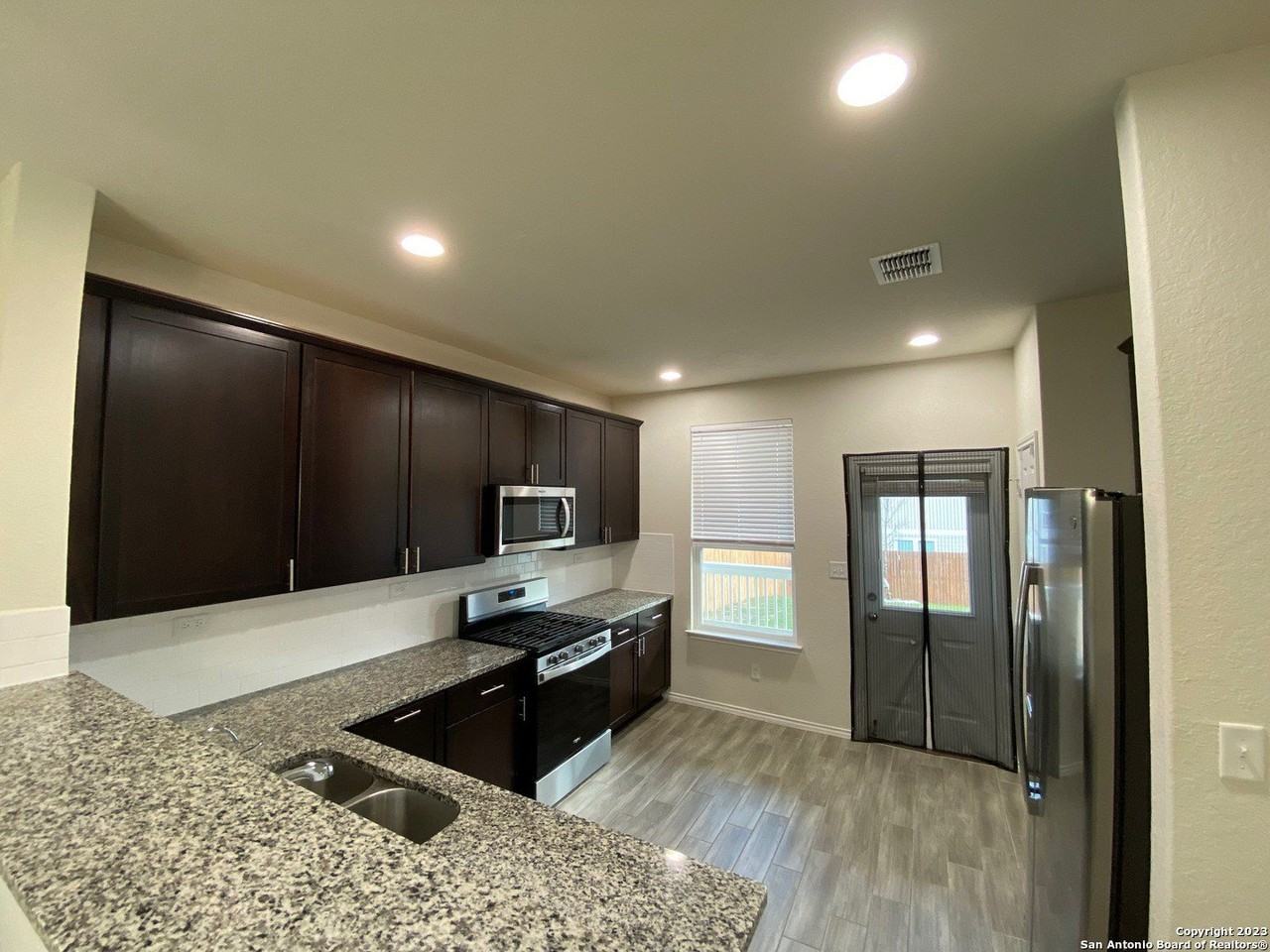 11834 Burnett Rnch - Photo 4 of 18