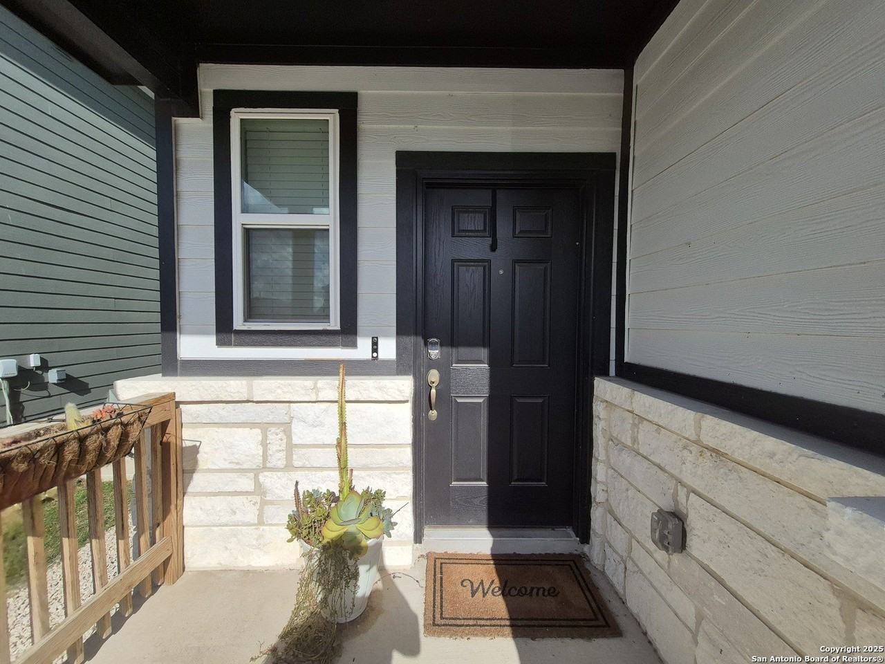 163 Honey Oak Ln - Photo 5 of 41