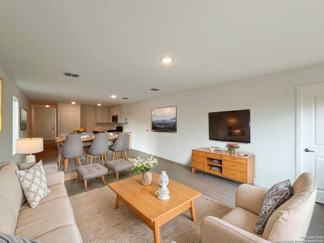 10630 Nye Pass - Photo 3 of 48