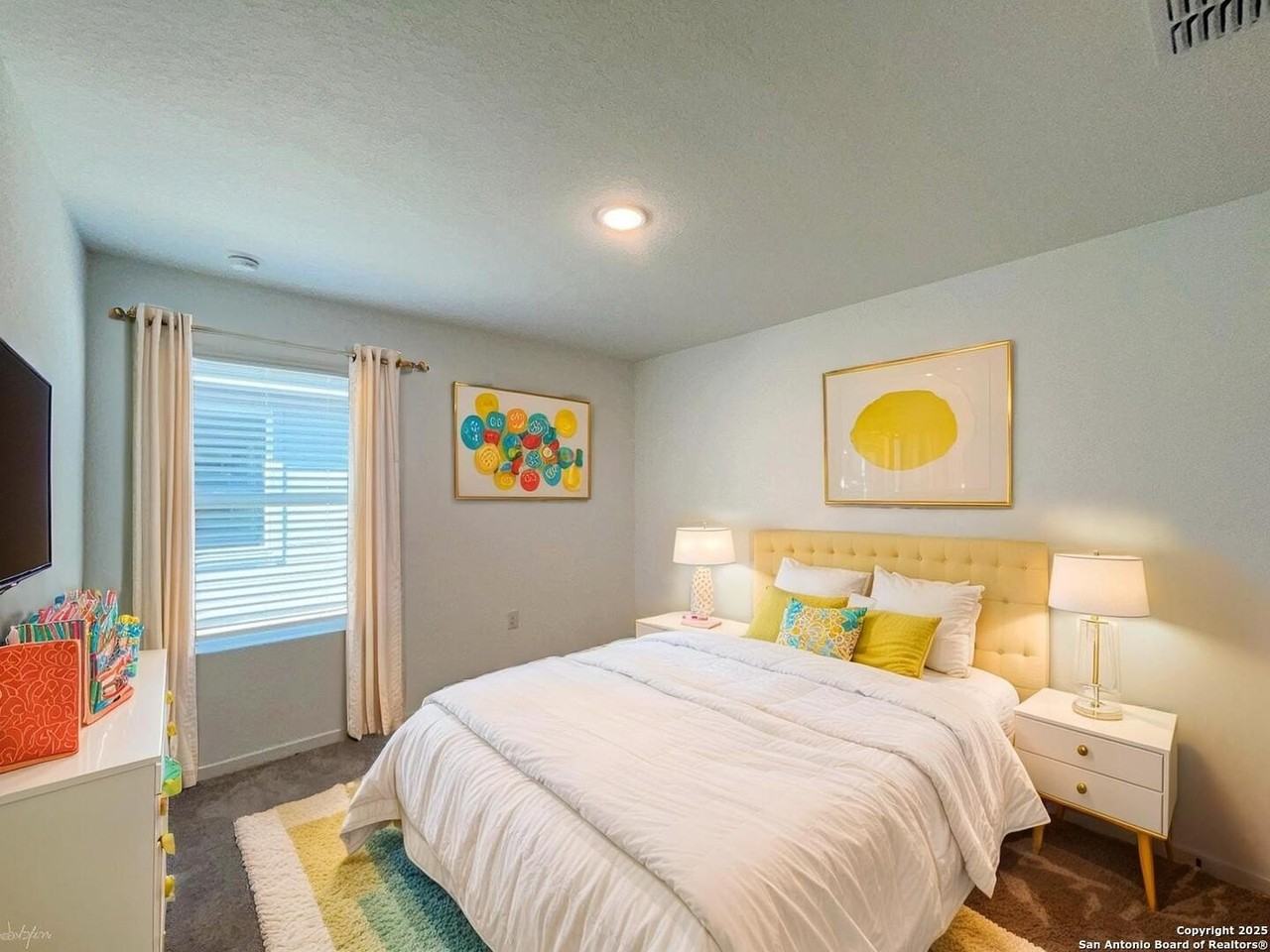 10630 Nye Pass - Photo 6 of 48