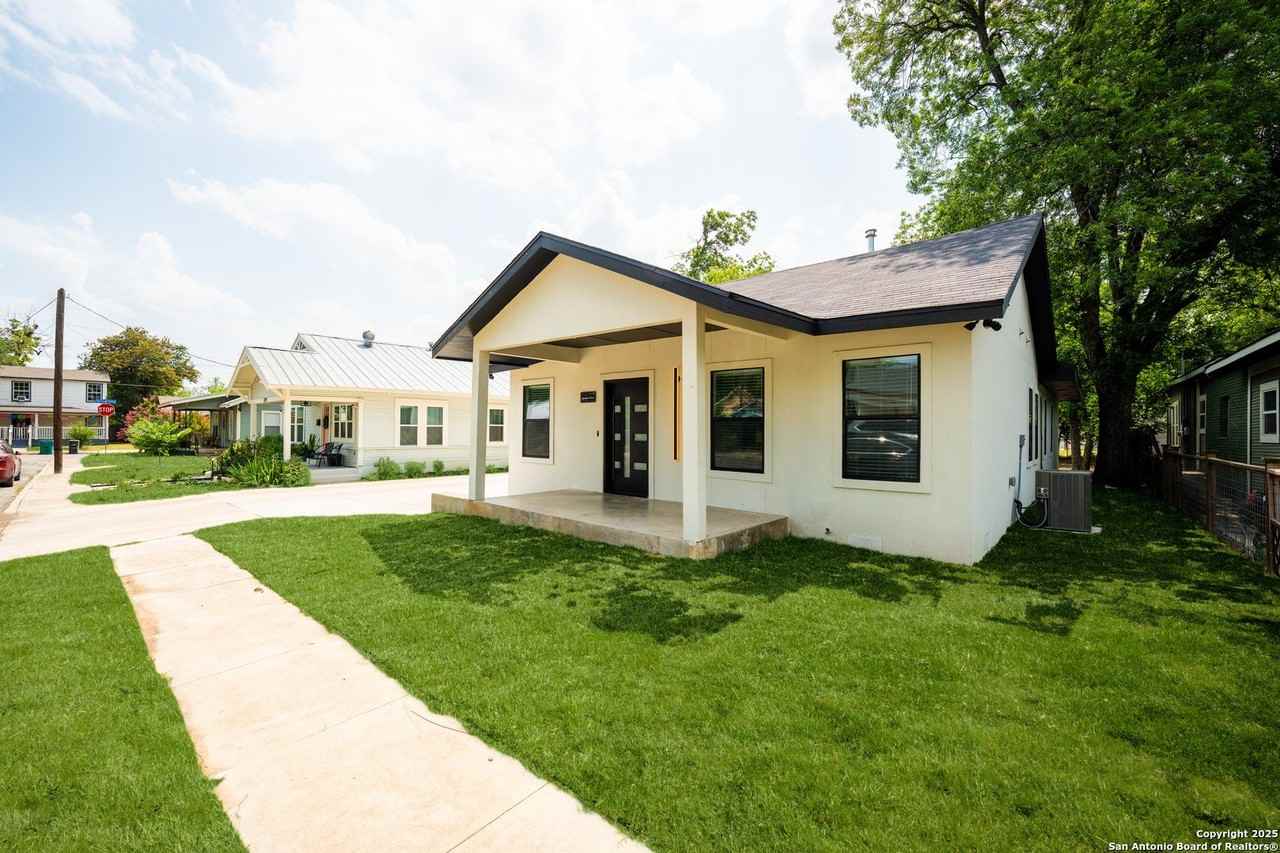 127 Haynes Ave - Photo 2 of 29