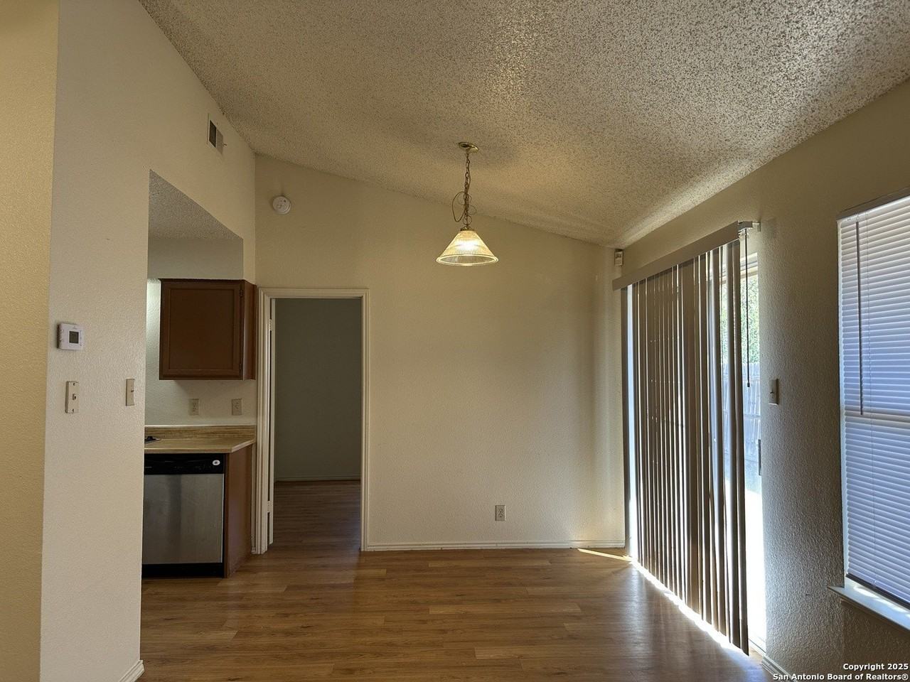 9933 Ardash Lane - Photo 4 of 16