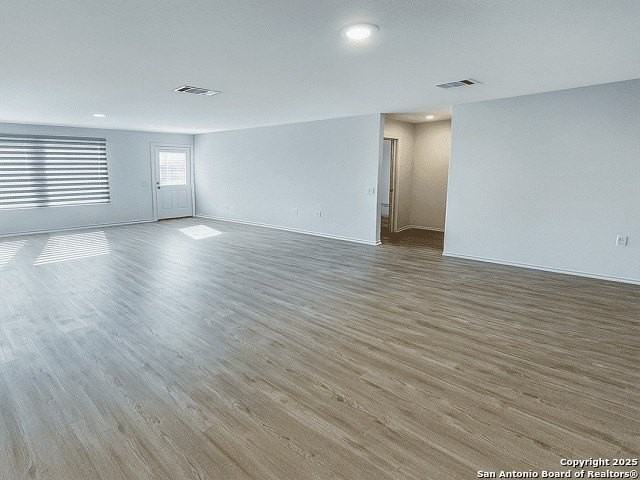 514 Primrose Ln - Photo 3 of 16