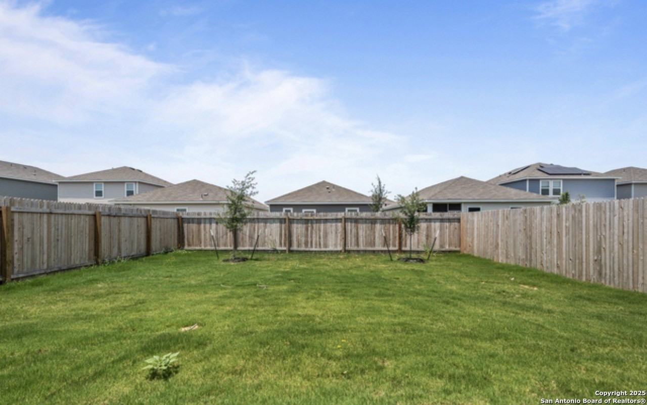 14677 Maple Ter - Photo 2 of 13