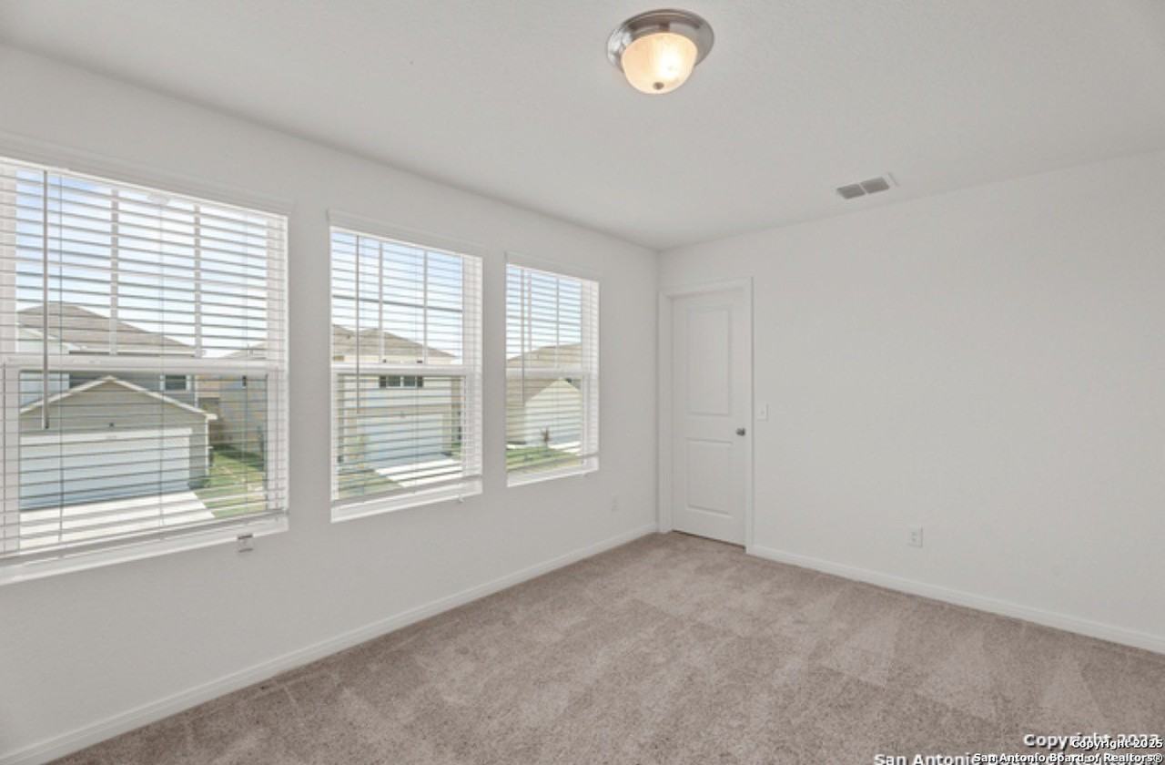 14677 Maple Ter - Photo 4 of 13