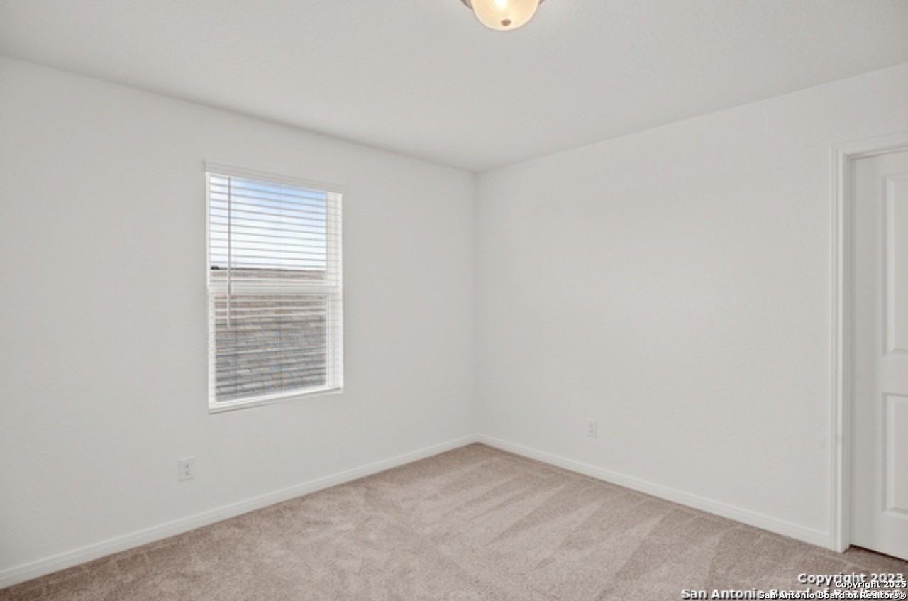 14677 Maple Ter - Photo 6 of 13