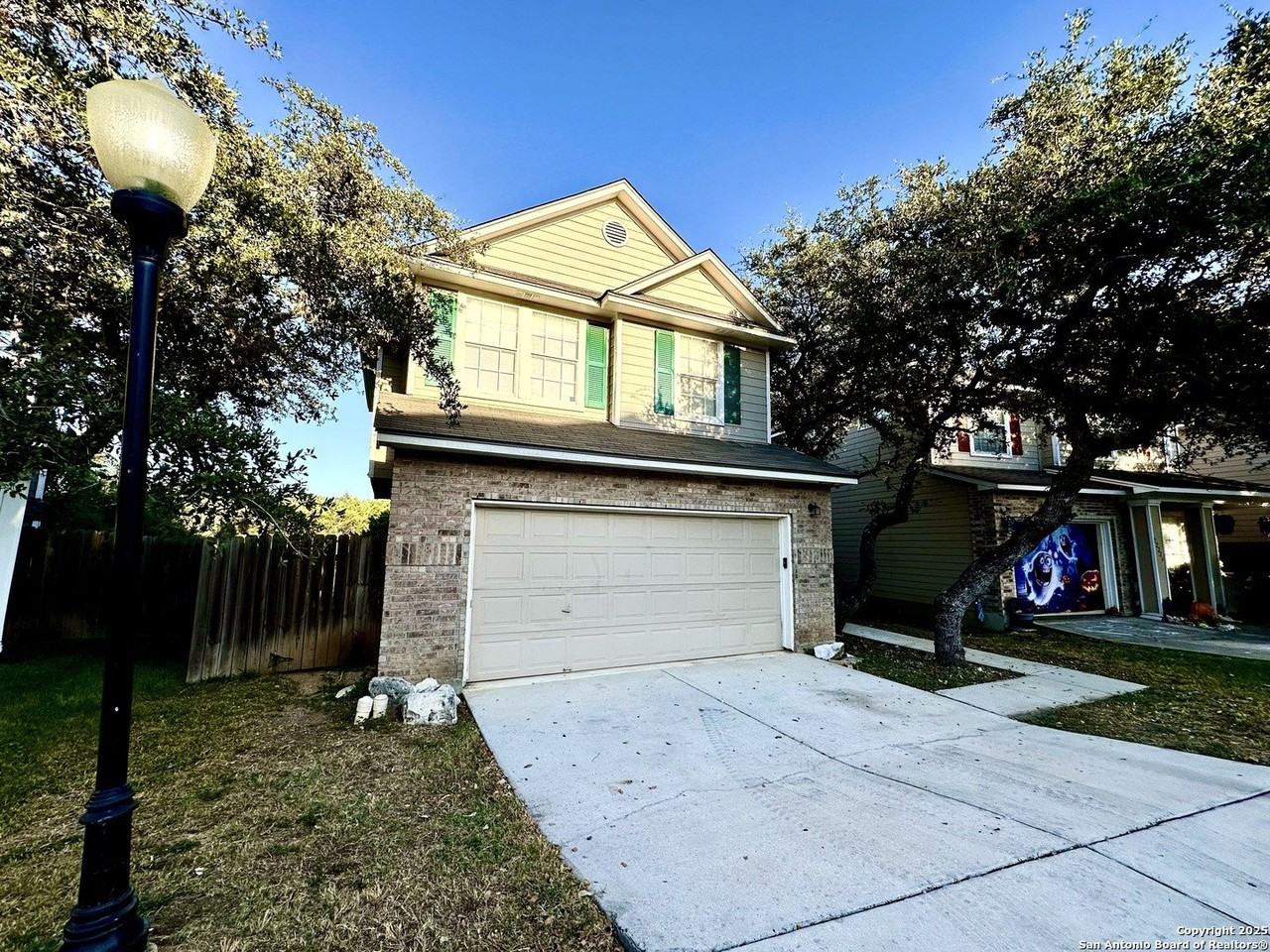 22230 Goldcrest Run - Photo 2 of 19