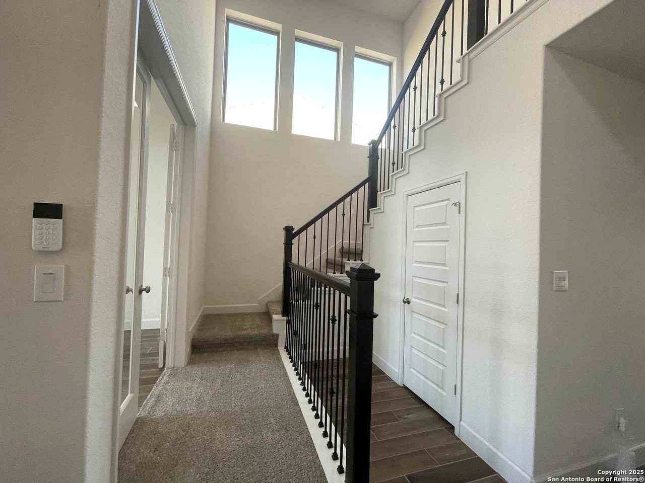 9622 War Party Trail - Photo 4 of 36