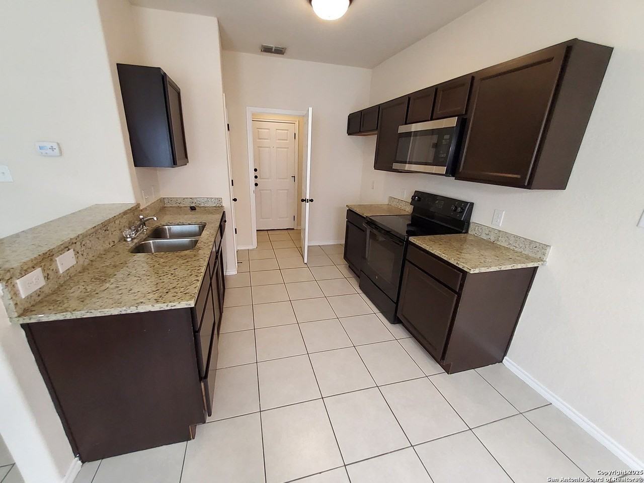 8712 Vista De Nubes - Photo 7 of 26