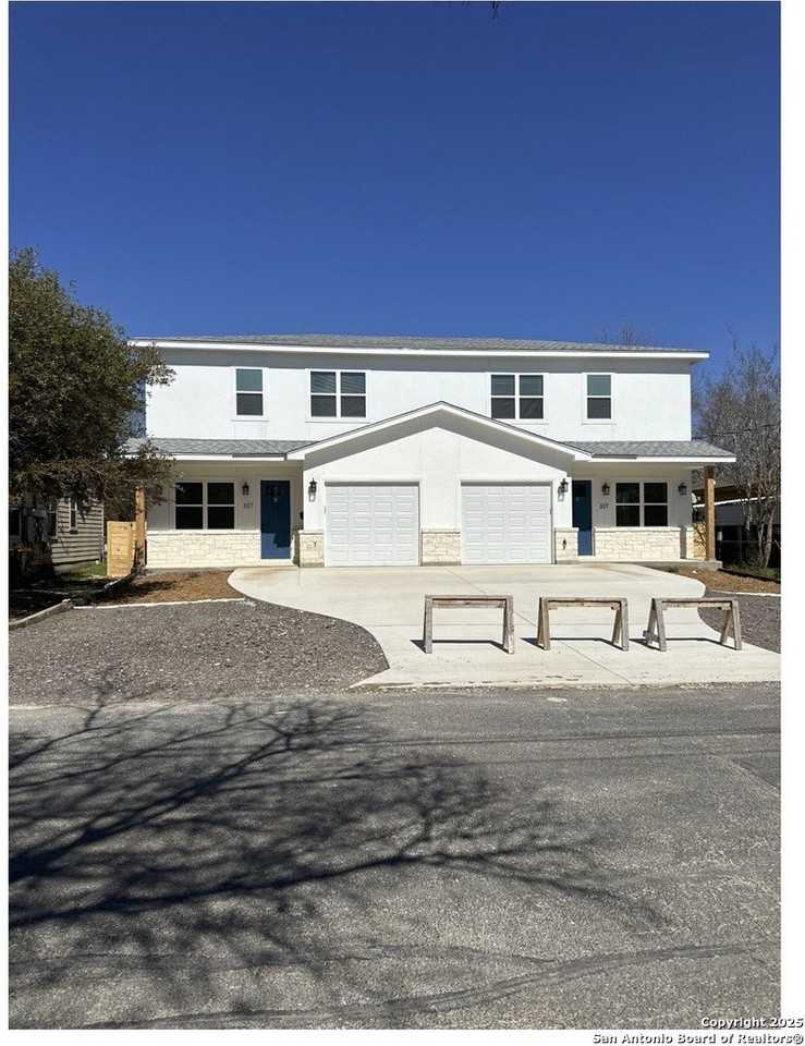 327 Ebner St Unit B #B