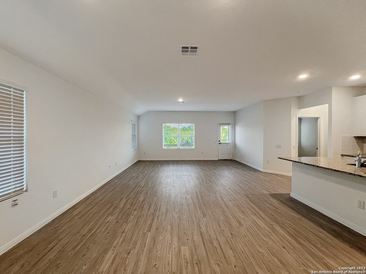 622 Bean Bnd - Photo 6 of 25