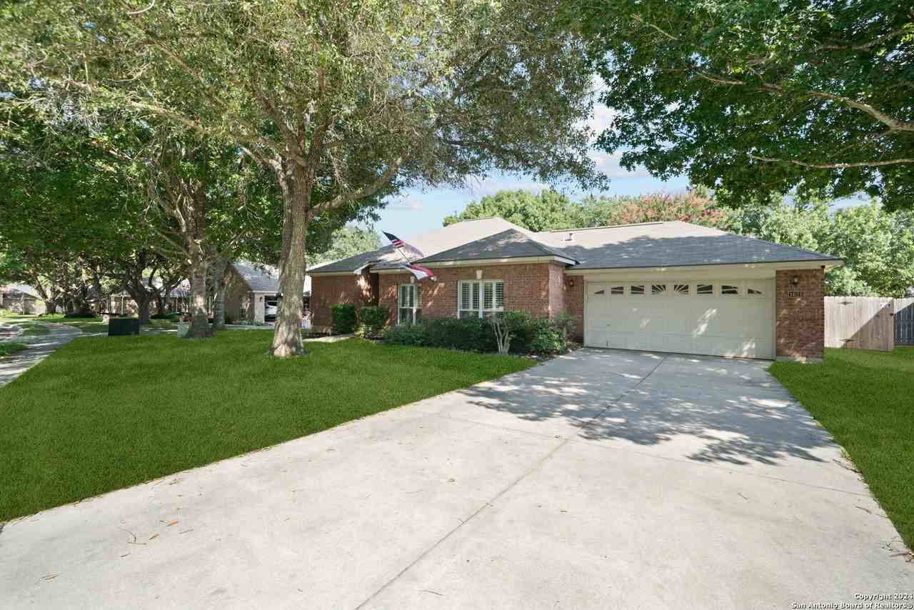 1628 Bench Trail - Photo 2 of 27