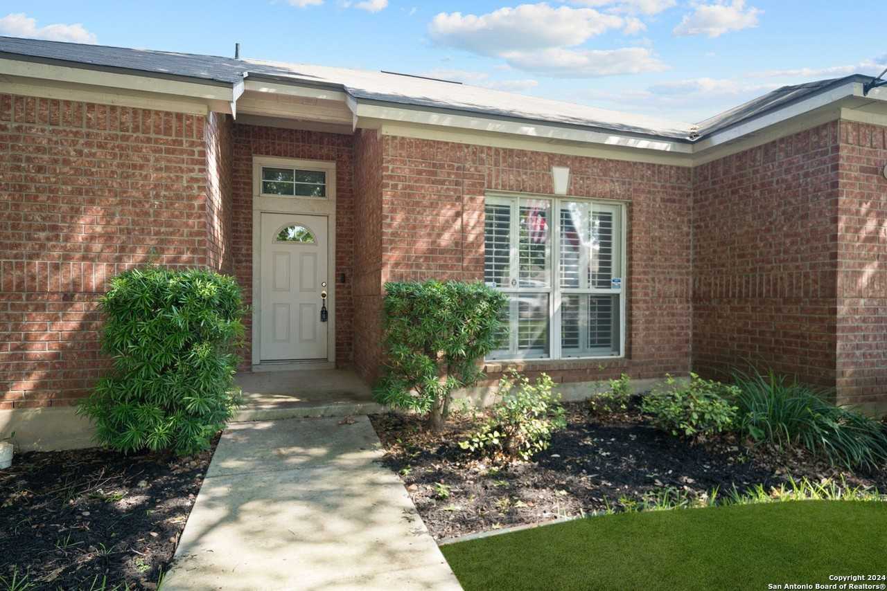 1628 Bench Trail - Photo 4 of 27