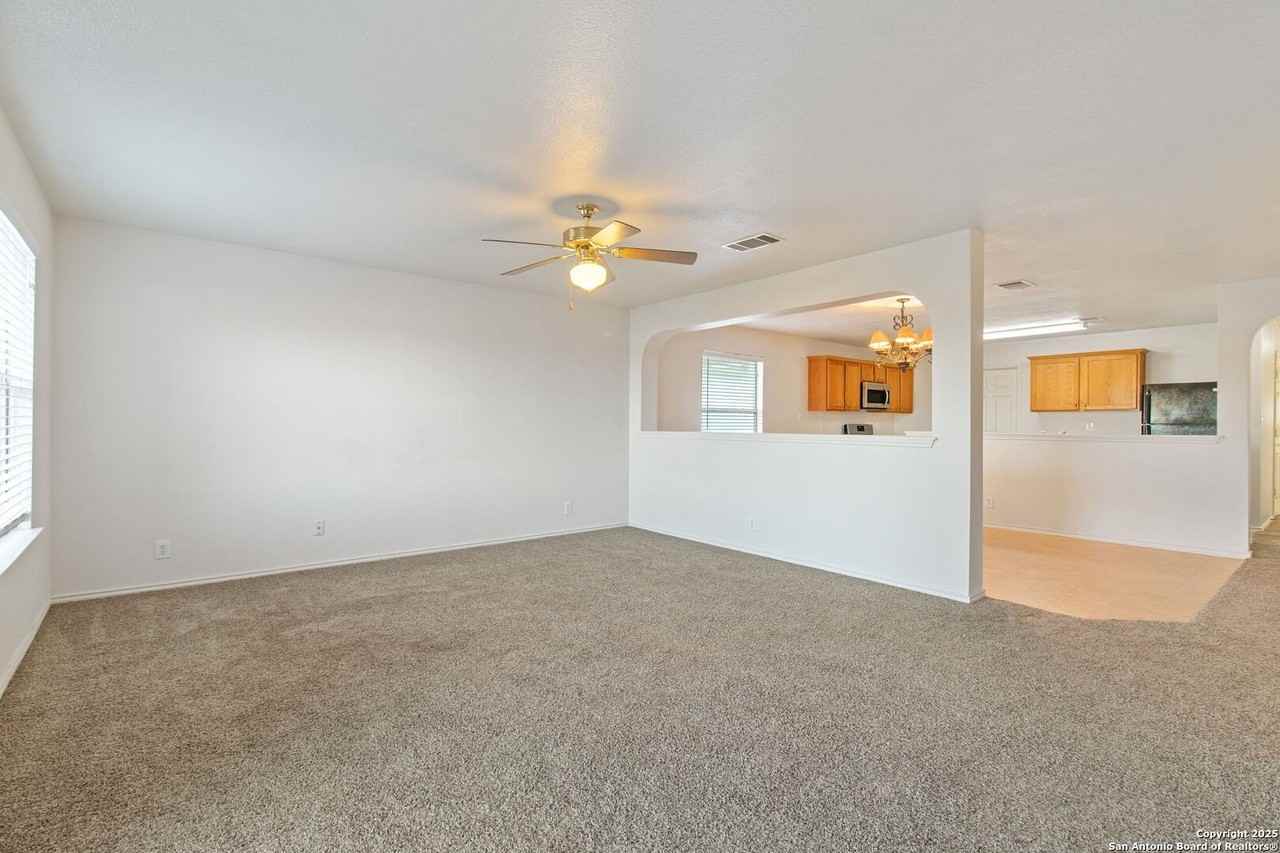 3835 Mistflower Dr - Photo 7 of 18