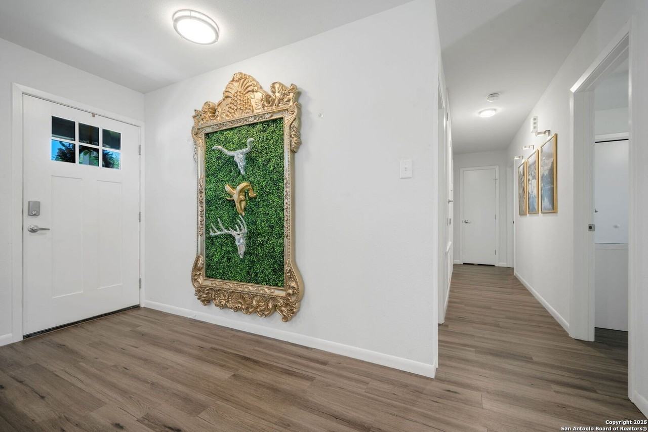 3634 Du Barry Drive - Photo 5 of 34