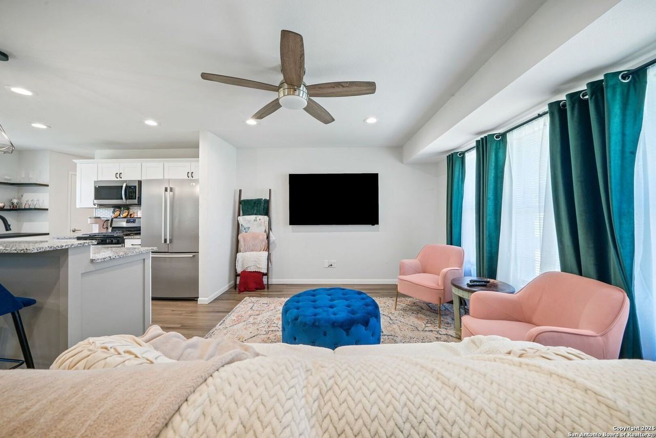 3634 Du Barry Drive - Photo 7 of 34