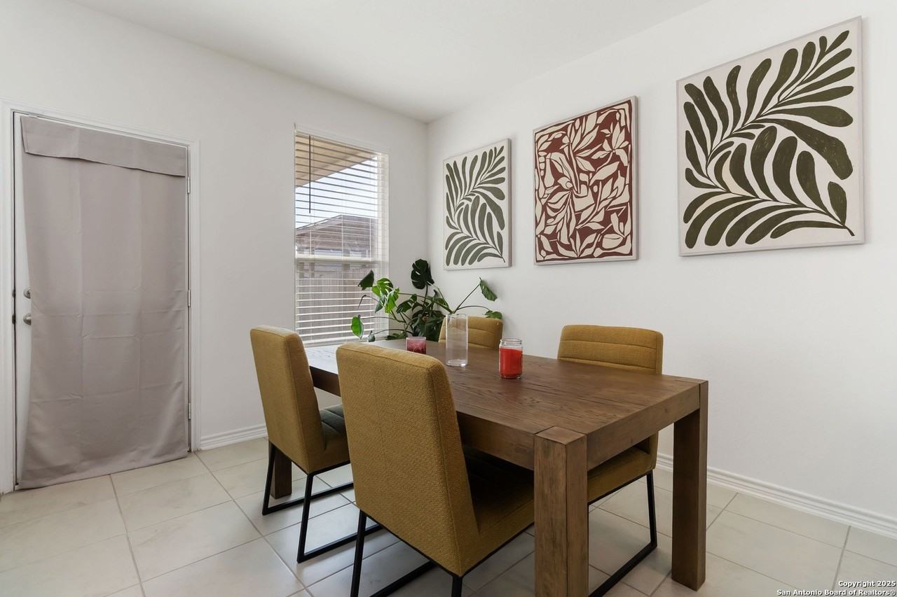 11538 Hocus Pocus - Photo 4 of 28