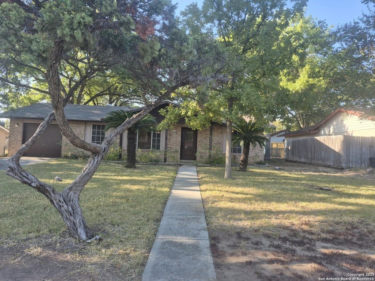 205 Maple Drive - Photo 2 of 46