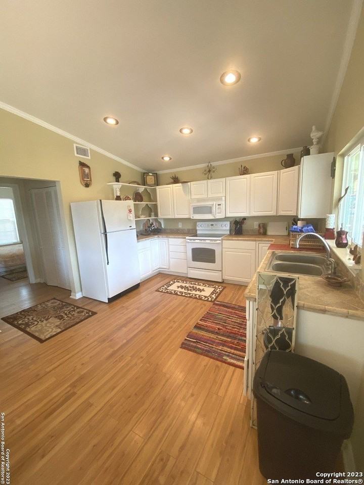 980 Pebble Beach Road Northwest - Photo 7 of 26