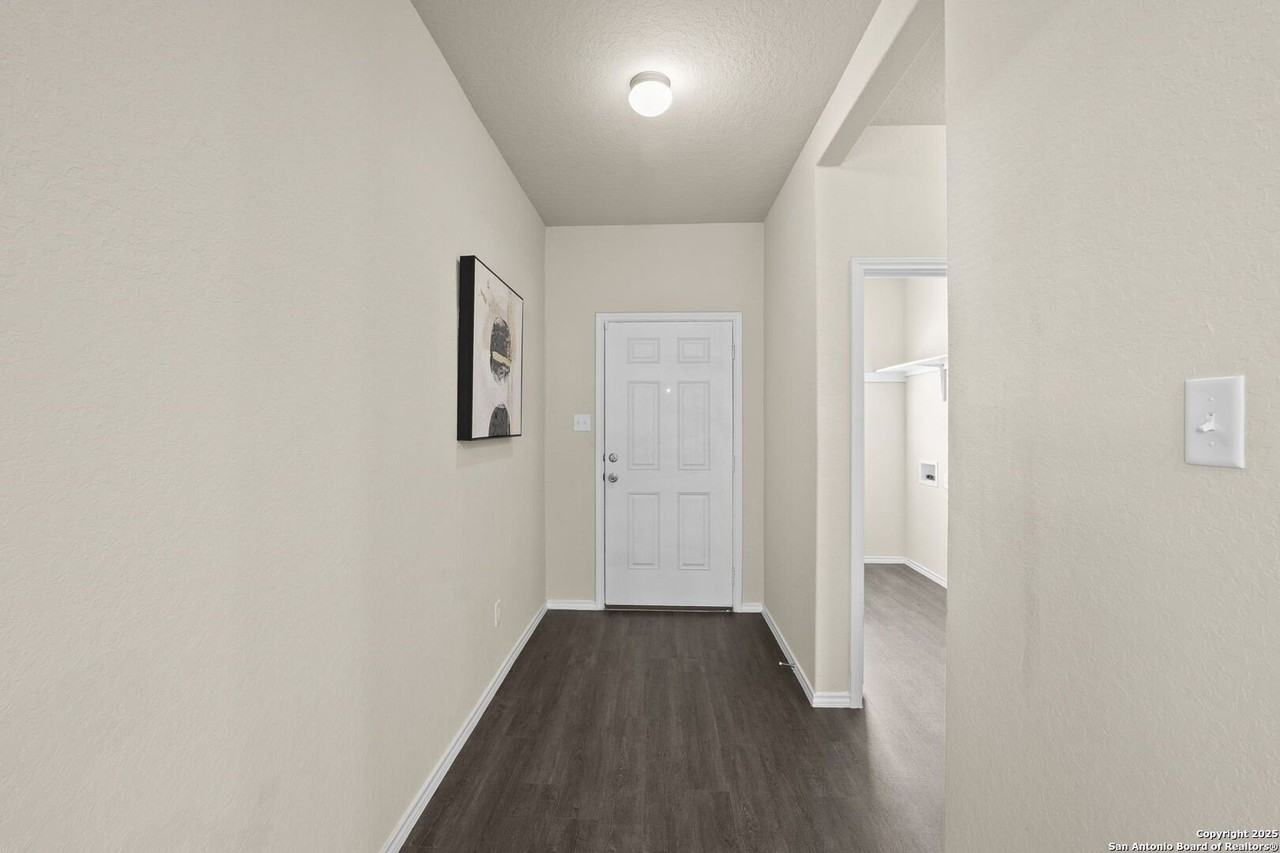 2429 Marty Way - Photo 4 of 29