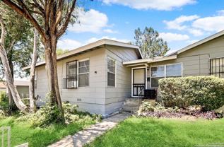 2000 West Mistletoe Avenue - Photo 1 of 1