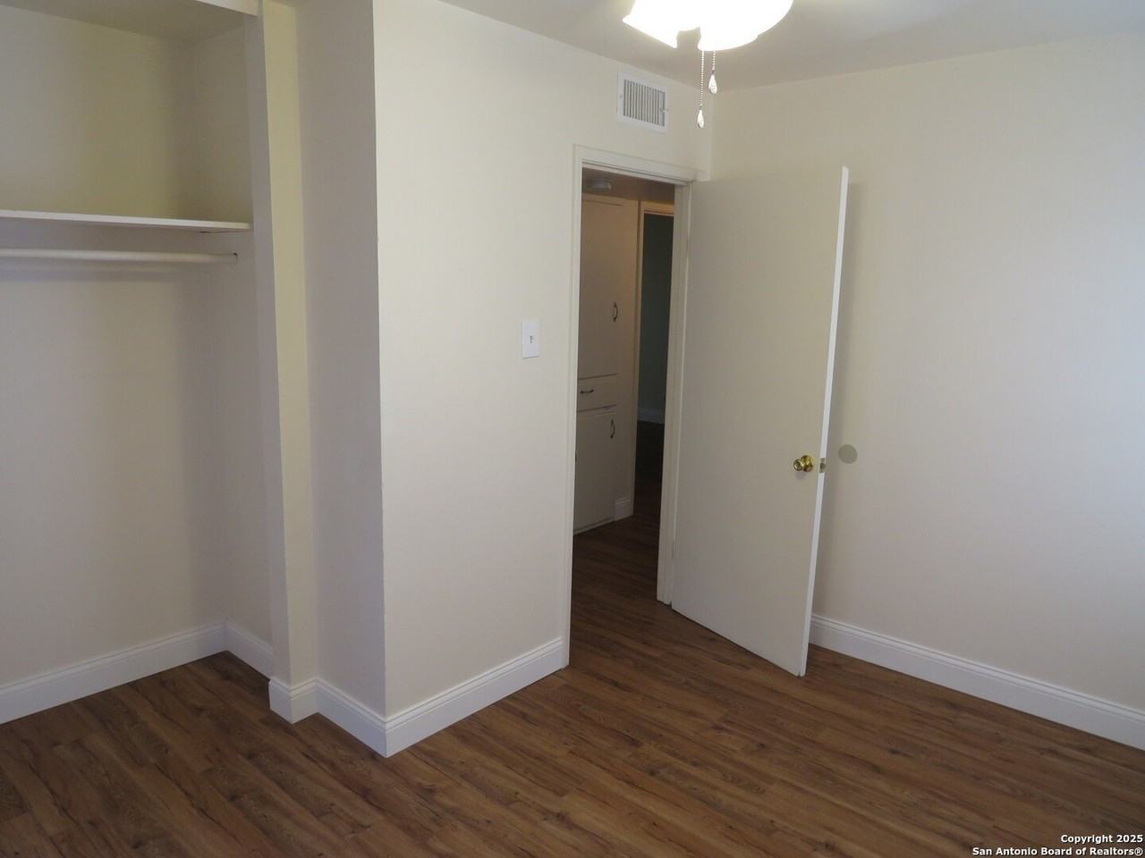 419 Anton Dr - Photo 6 of 15