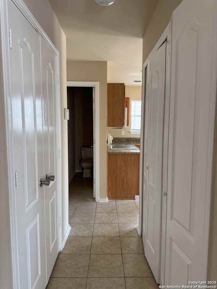 9061 Clearwood Path - Photo 6 of 23