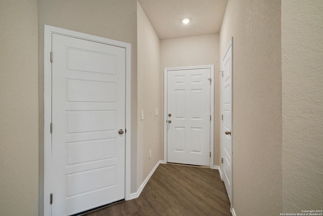 10107 Abrams Vw - Photo 6 of 25