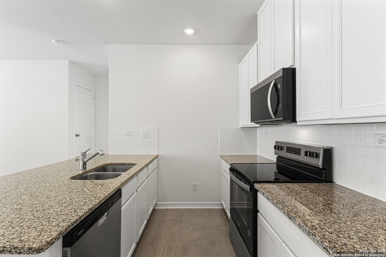 3446 Old Almonte Dr - Photo 7 of 26