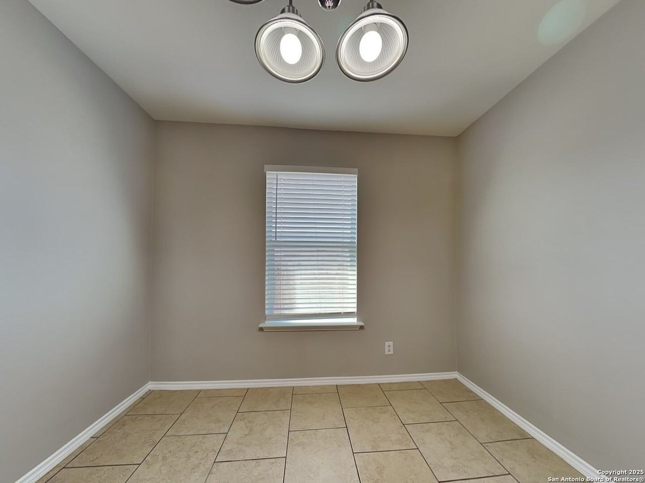 8147 Steep Vly - Photo 4 of 16