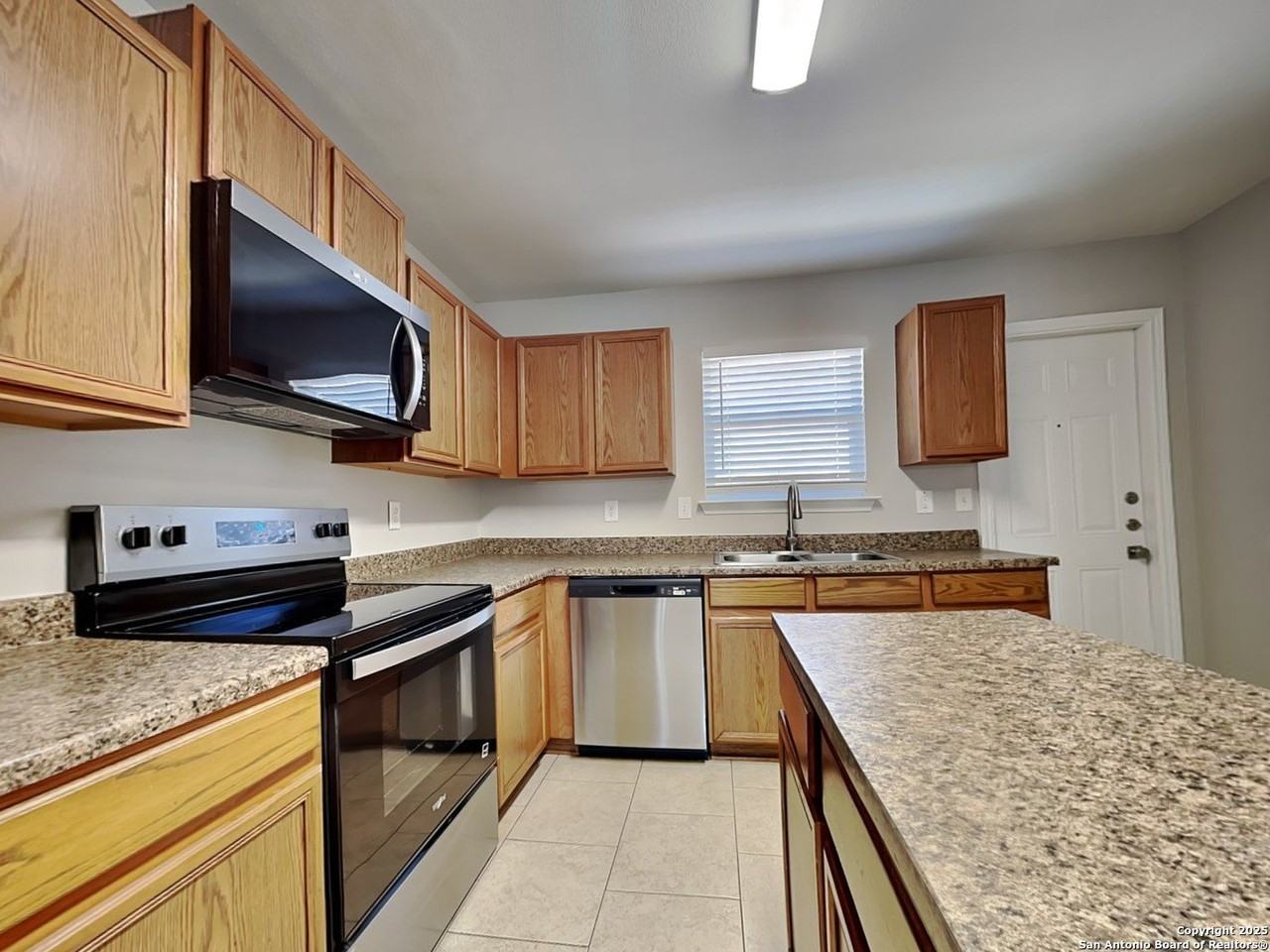 8147 Steep Vly - Photo 5 of 16