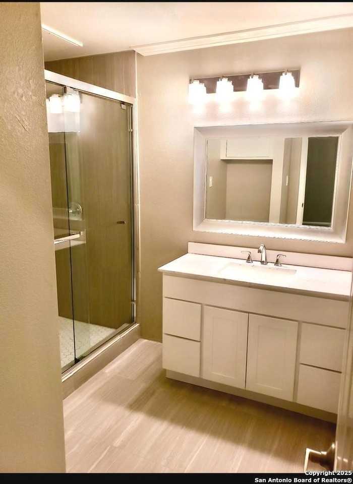 11839 Parliament St Apt 624 #624 - Photo 6 of 9