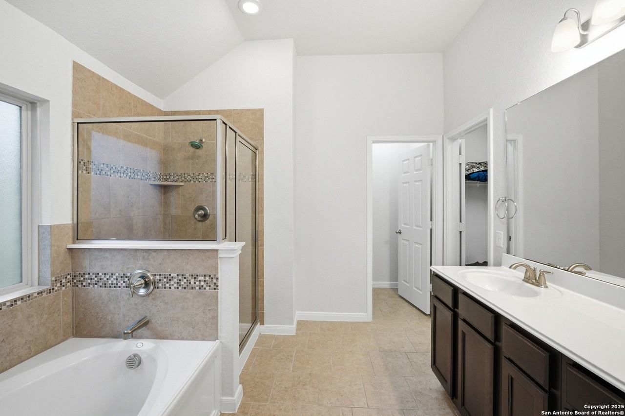 8822 Palmetto Park - Photo 5 of 15