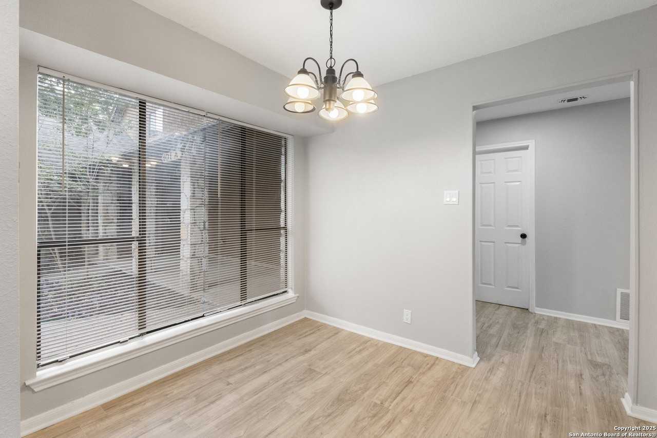 401 Thetford Drive - Photo 6 of 25