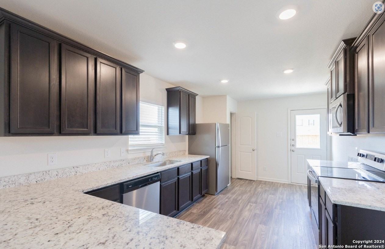 7259 Lazy Canyon - Photo 6 of 27