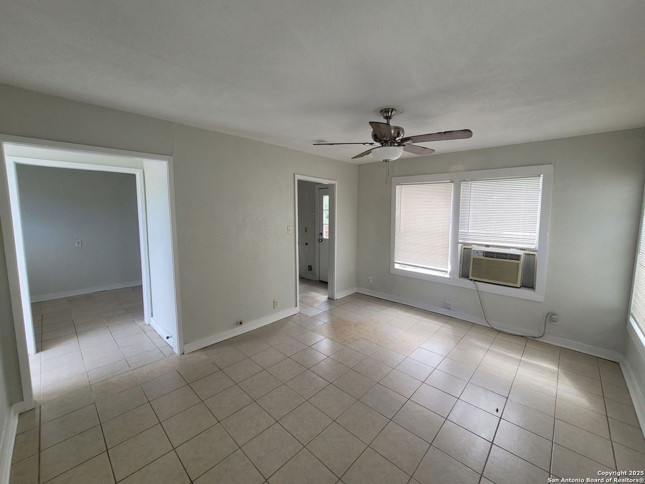 424 Natalen Street - Photo 2 of 25