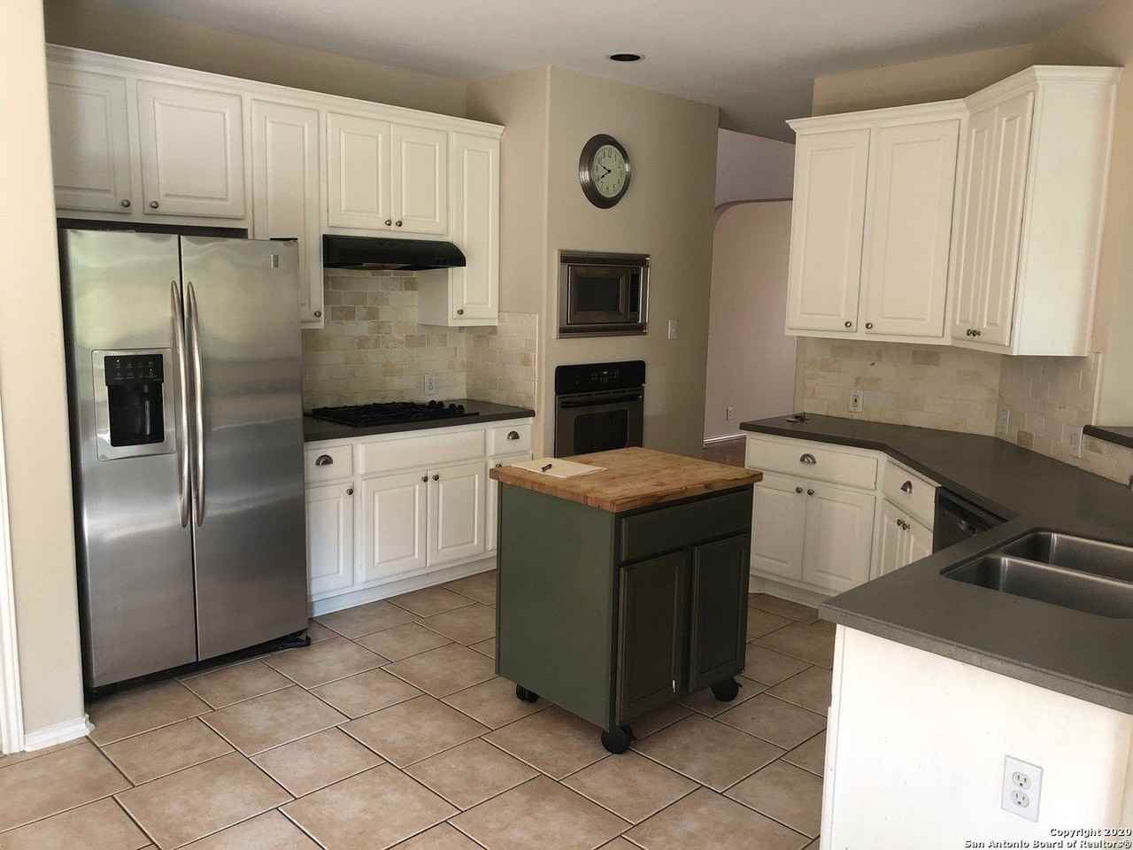 18702 Rogers Lk - Photo 7 of 18